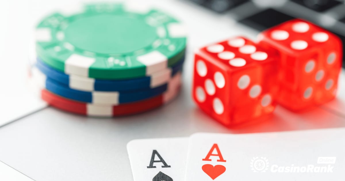 Online Poker vs Standard Poker - What Is the Difference?